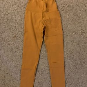 ECHT mustard yellow workout leggings size xsmall